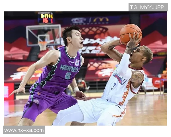 南京篮球队在挑战赛中的速度表现分析与战术探讨